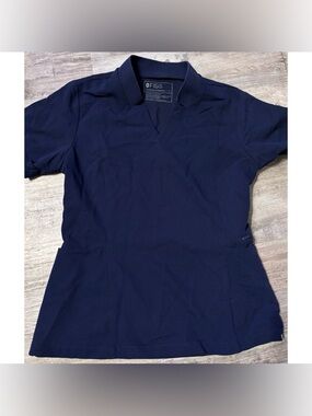 Figs Inala Slim Scrub Top sz Small